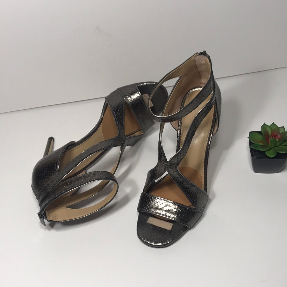 Michael kors shoes.